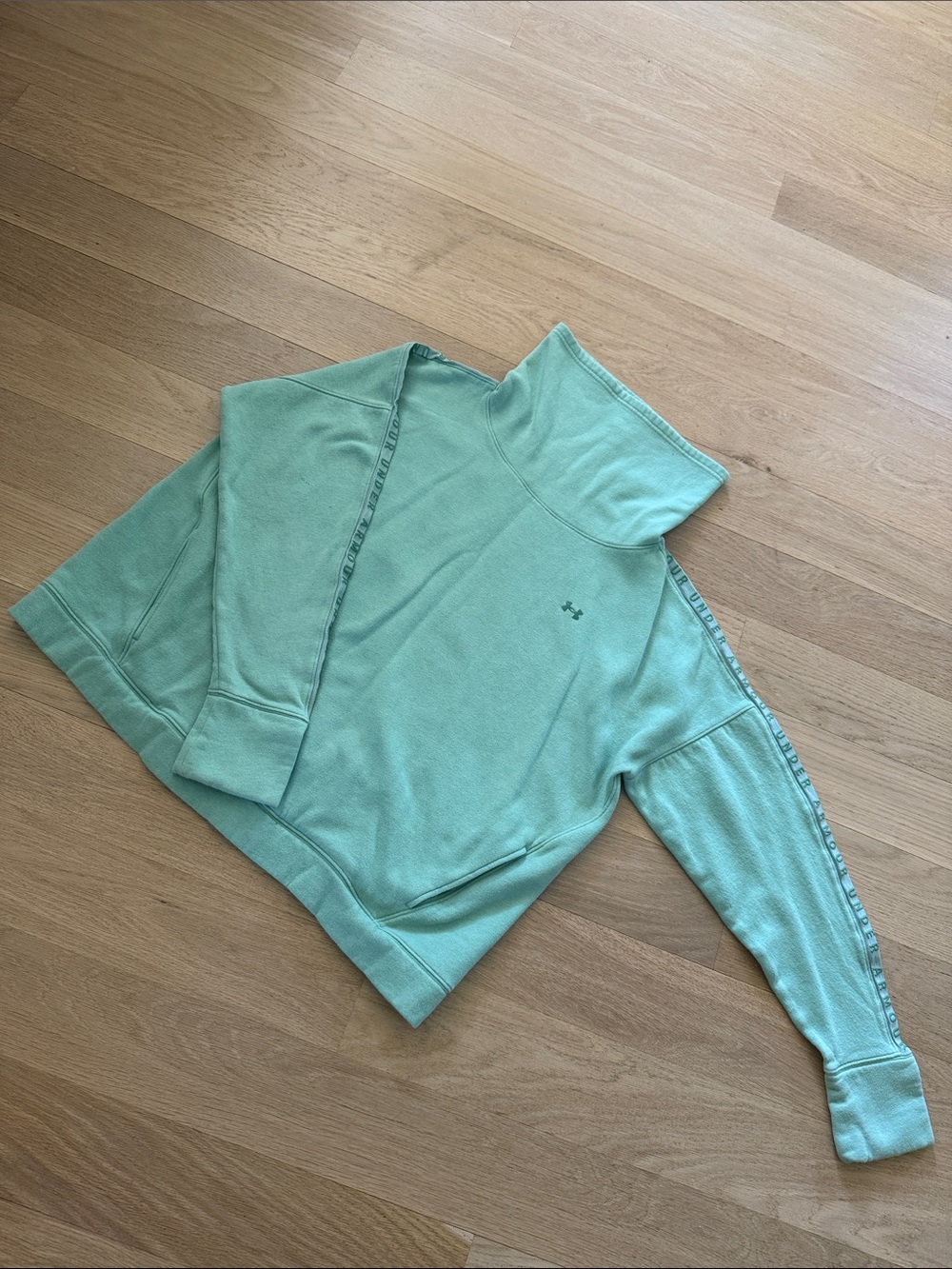 Under Armour Seafoam High Funnel Neck Pullover XXL Womens